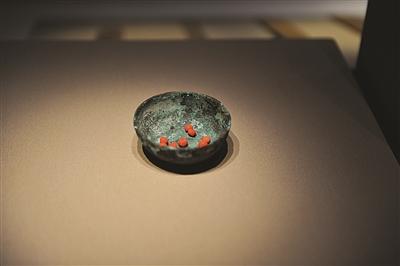 ���������չĹ�г����� ����Ů�ӻ�����ɵ���ȥ�� 