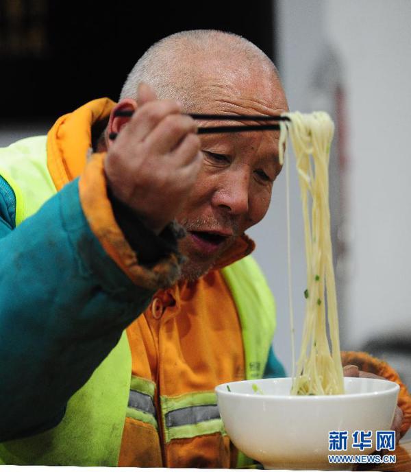 뻷ÿ100 ѣ