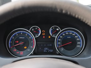 ľ   1.6L ֶ ̺Ǳ